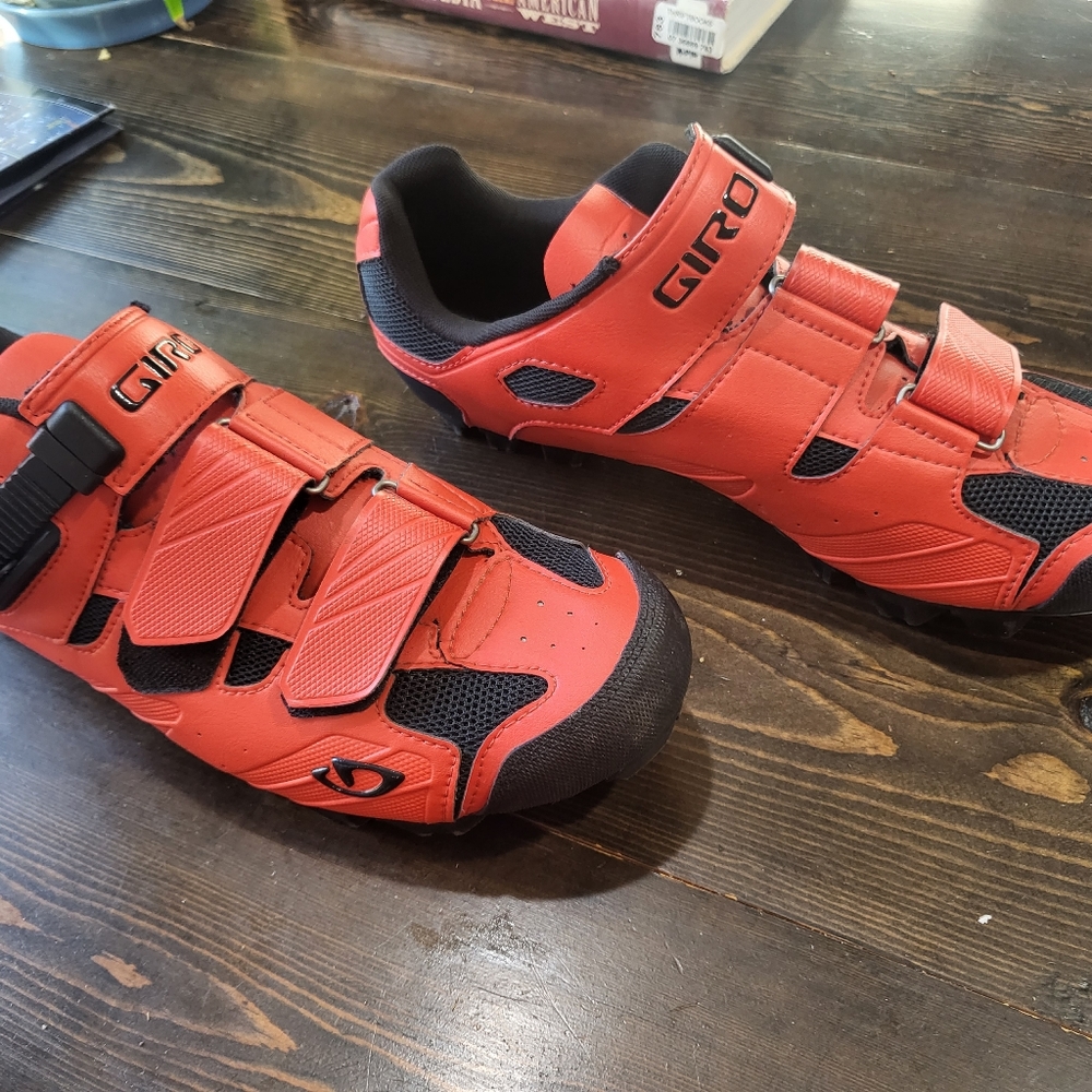 Giro Privateer SPD cycling shoes